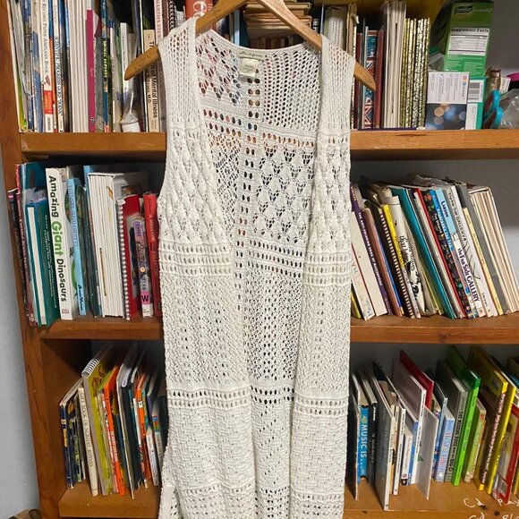 Axes Femme Sweaters - Axes Femme Women's White and Cream Cardigan